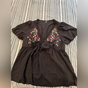 SHEIN Black Textured Blouse with Lace Trim